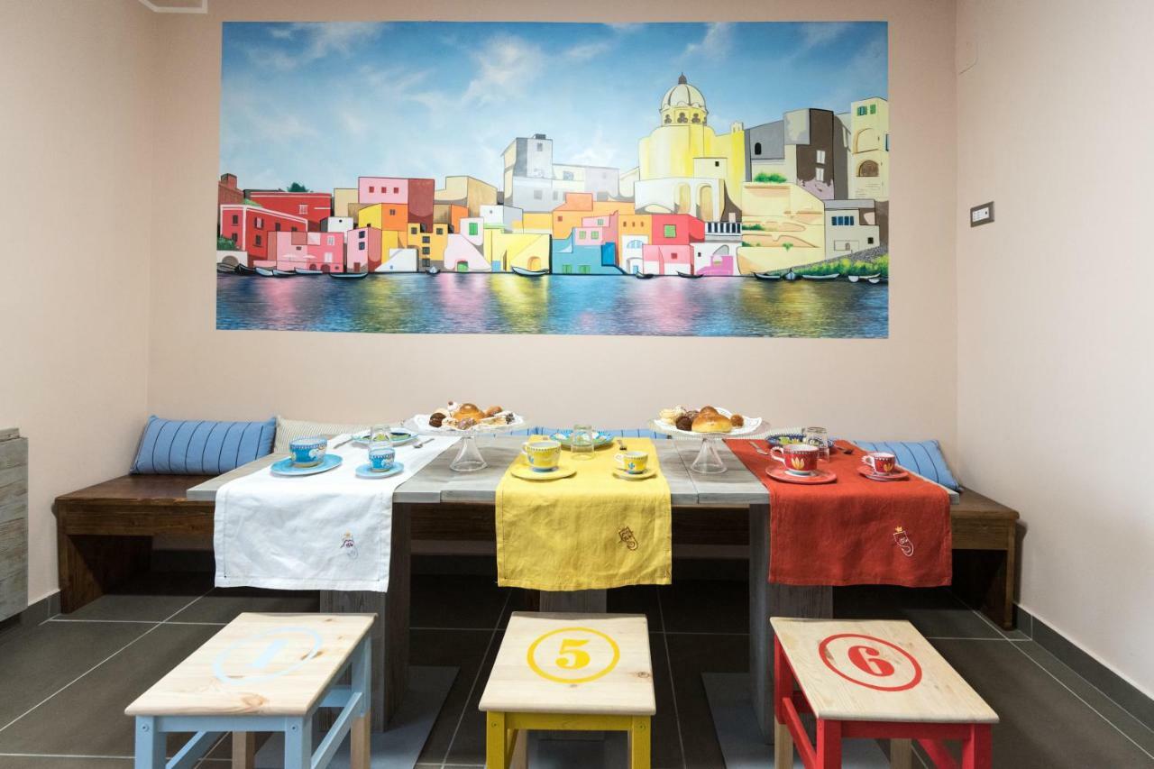 Bed And Breakfast Via Toledo 156 Naples Extérieur photo